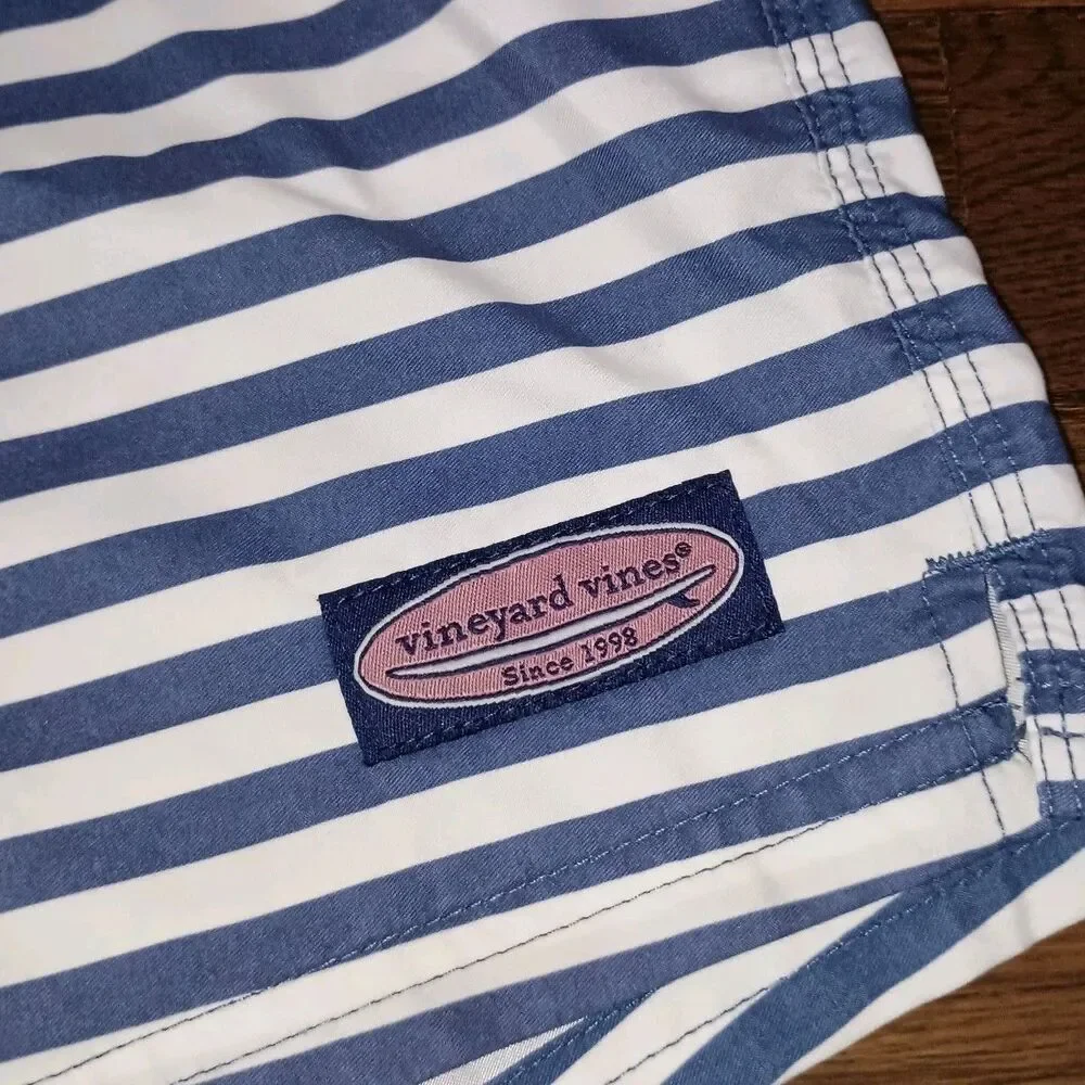 Vineyard Vines Swim Trunks Mens Large Lined Red White Blue Striped